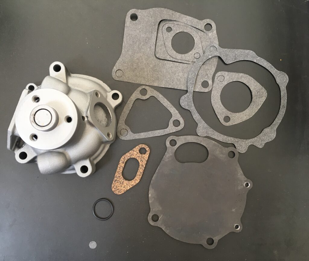 POMPA ACQUA CNH-FIAT-NEW HOLLAND COD. 82847745