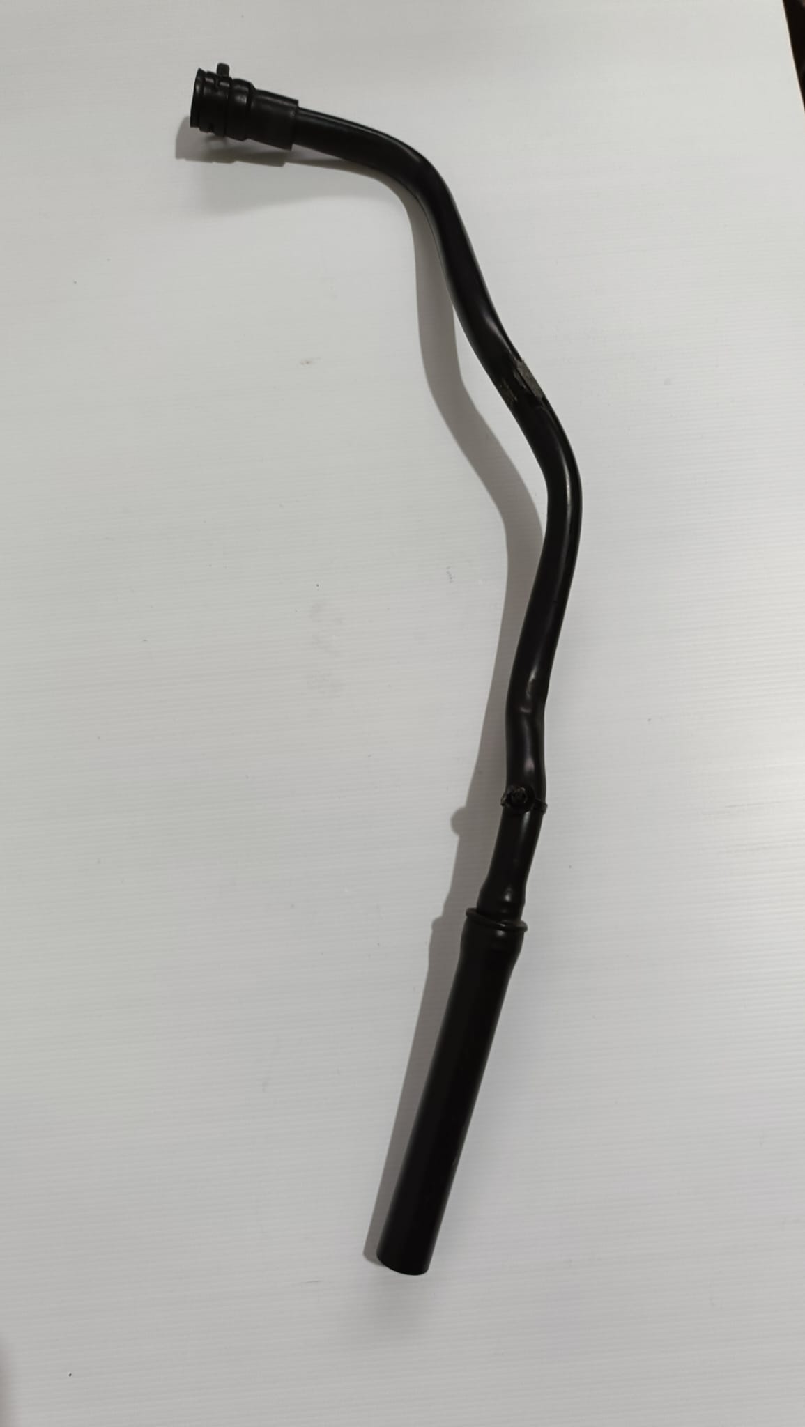 TUBO SFIATO CUMMINS 5285552 - 528555200