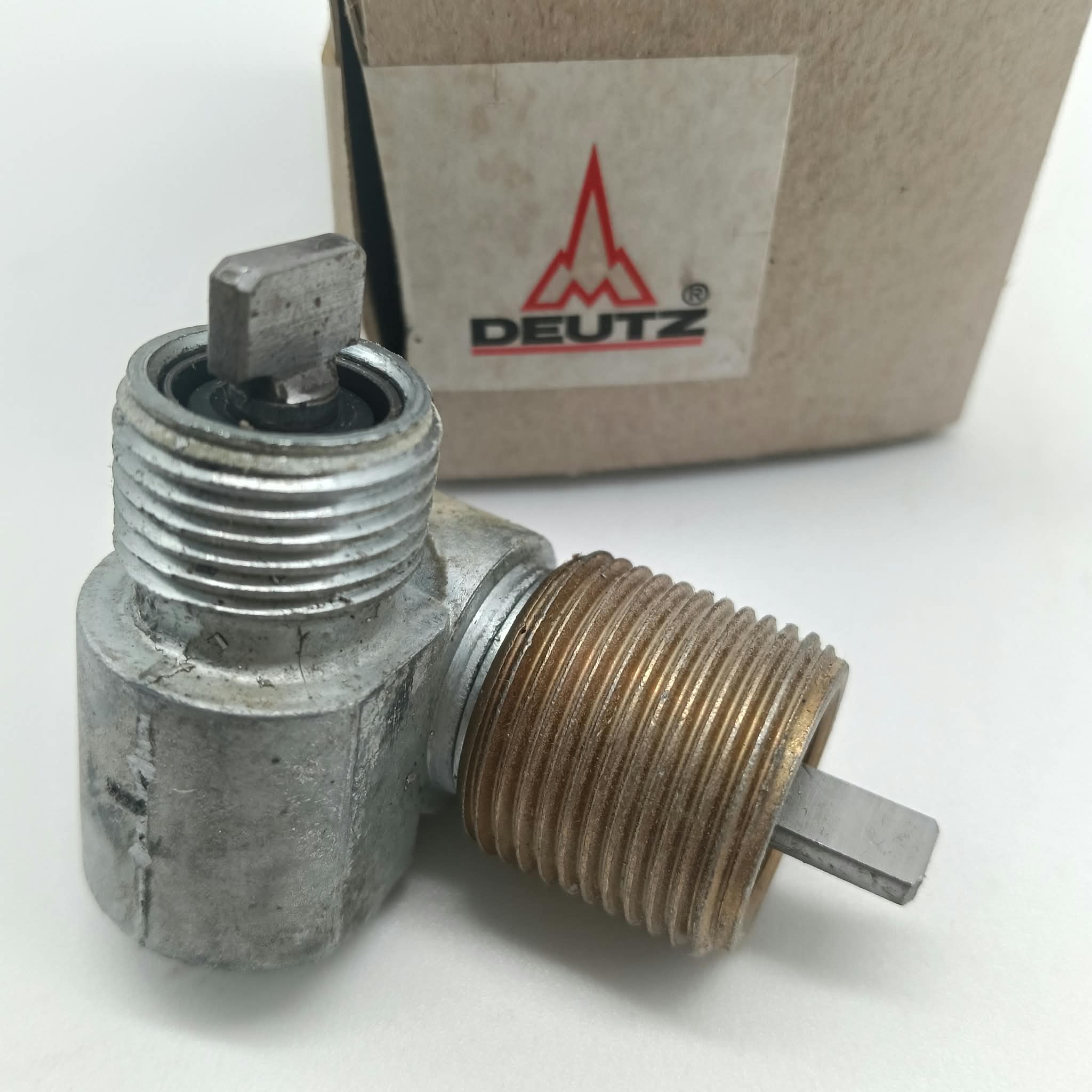 RINVIO ANGOLARE DEUTZ 01174540 - 1174540 - 01177180 - 1177180 - 01163788 - 1163788