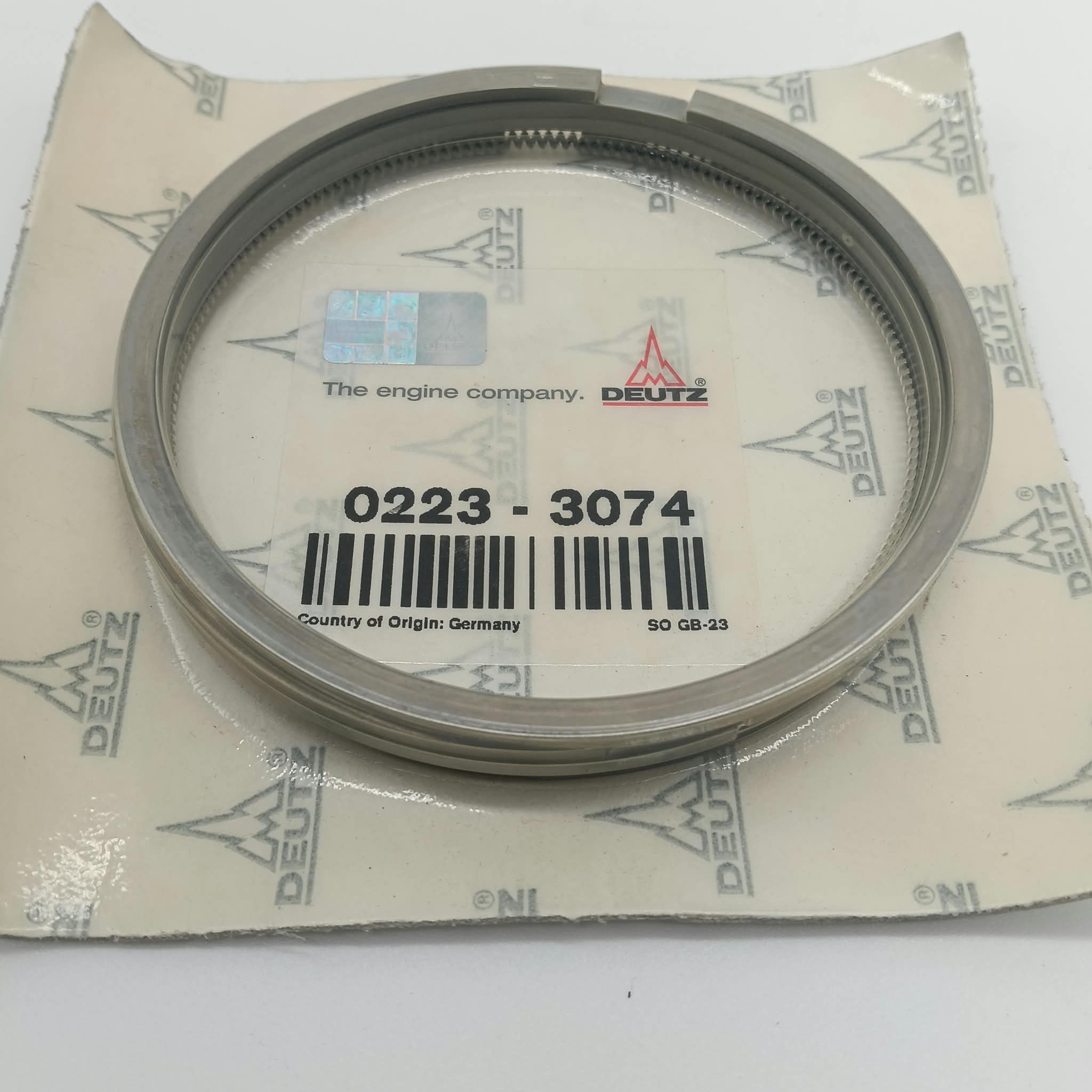 SERIE FASCE ELASTICHE DEUTZ 02233074 – 2233074 – 02133809 – 2133809 – 01171722 – 1171722 – 01171718 – 1171718 – 01162303 – 1162303